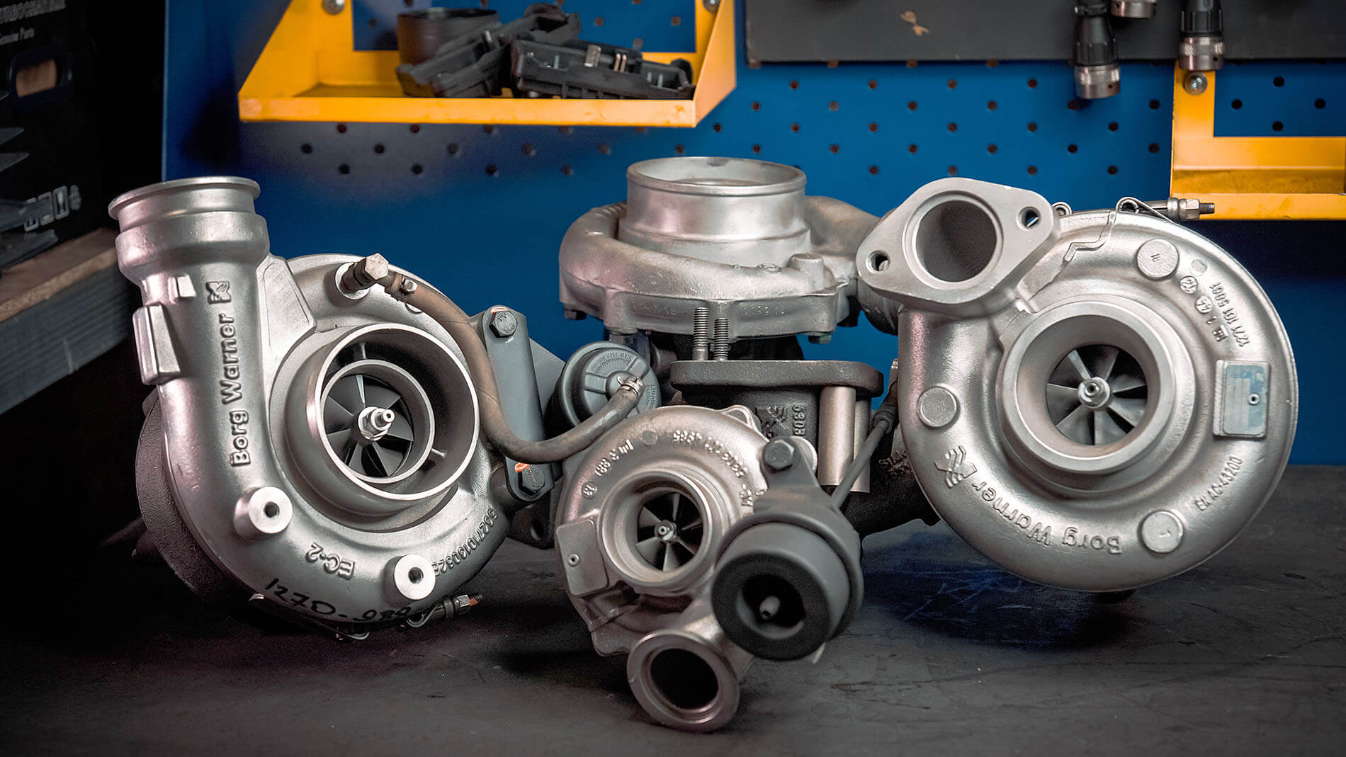 Ремонт, восстановление турбин BorgWarner, Garrett, Holset, Mitsubishi Turbocharger для грузовых автомобилей и автобусов