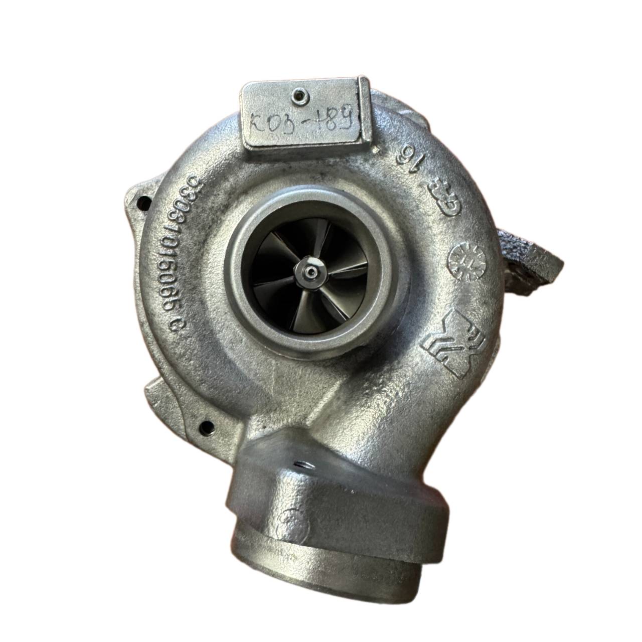 Турбина BORGWARNER для Audi Q5 8R 2010 дизель 2.0 купить в Минске - 53039700133_3 Турбина BORGWARNER для Audi Q5 8R 2010 дизель 2.0 купить в Минске - 53039700133_3